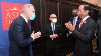 Investor Inggris Siap Tanamkan USD 9,29 Miliar ke Indonesia