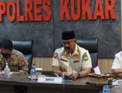 Bupati Tegaskan Perubahan Warna Jembatan Kutai Kartanegara Tak Berkaitan Parpol
