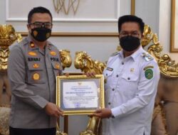 Apresiasi Pengungkapan Kasus Sabu-Sabu 1 Kg, Bupati Beri Penghargaan kepada Polres Kutai Kartanegara