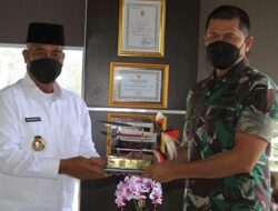 Sambut Pangdam VI/Mulawarman, Bupati Kutai Kartanegara Klaim Sinergitas TNI-Polri Berjalan Baik