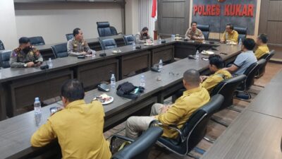 Sambut HPN 2022, PWI dan Polres Kukar Gelar Lomba Karya Foto dan Pertandingan Bola
