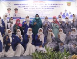 Perempuan Berhak Sukses, tetapi Jangan Lupakan Kodrat