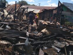Si Jago Merah Mengamuk di Timbau, Empat Rumah Warga Hangus Terbakar