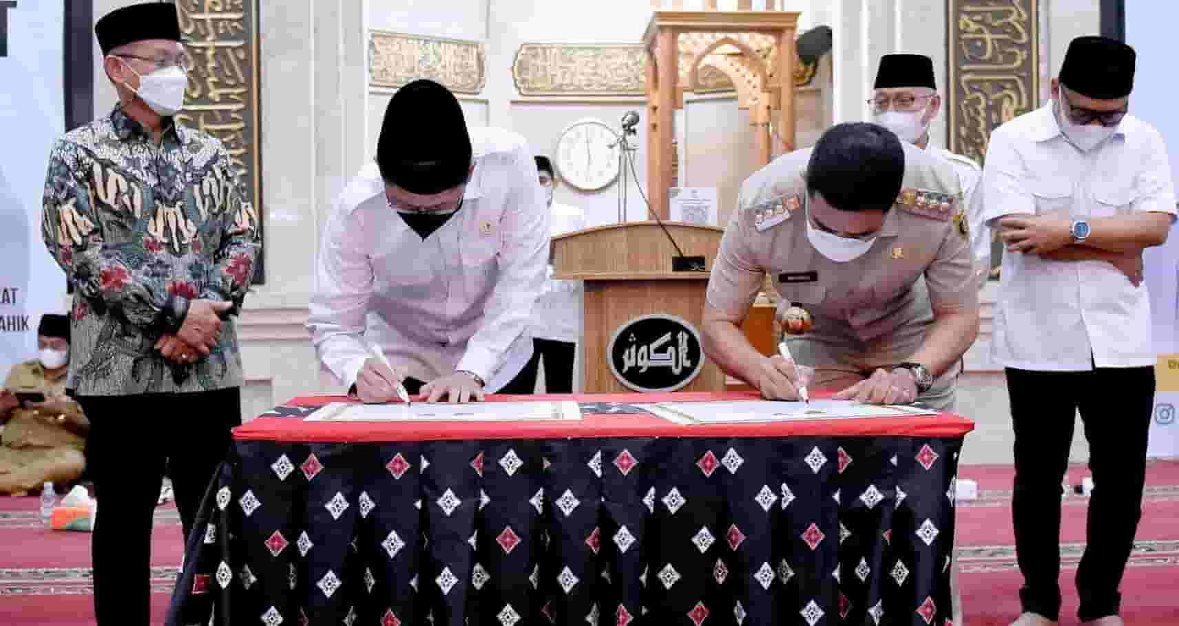 Resmikan Kampung Zakat di Dadi Mulya, Ini Pesan Wali Kota Andi Harun