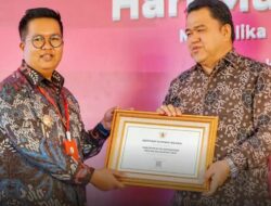 Kemenkes RI Beri Sertifikat Eliminasi Malaria kepada Pemkab Kukar