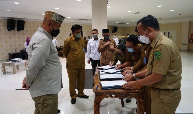 Bupati Kukar Lantik Sejumlah Pejabat, Harapkan Dapat Beradaptasi dengan Baik