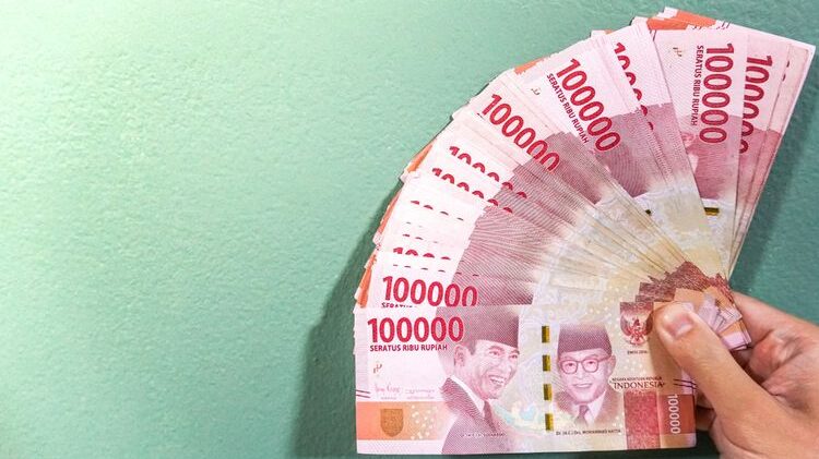 Lebih Besar dari Tahun Lalu, Gaji Ke-13 ASN Cair Bulan Depan