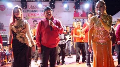 Bupati Kukar Buka Festival Kembang Janggut, Beri Hiburan Masyarakat dan Fasilitasi UMKM