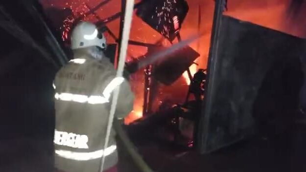 Pabrik Tahu Tempe di Bontang Baru Ludes Dilalap Si Jago Merah