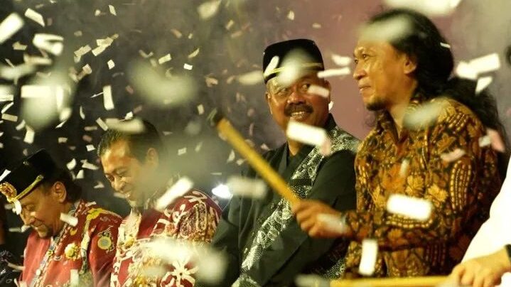 Hadirkan Penampilan Lokal dan Mancanegara, Upacara Pembukaan TIFAF 2022 Berlangsung Meriah