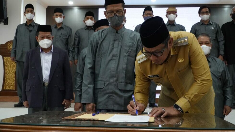 Kukuhkan Pengurus FKUB Bontang, Wali Kota Harap Semua Agama Hidup Berdampingan