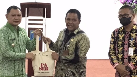 Akui Jarang Turun ke Desa, Bupati Paser Malah Bilang Begini