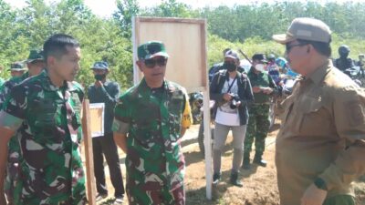 Irjenad Letjen TNI Richard Tampubolon Tinjau Lokasi Lumbung Pangan di Muara Kaman