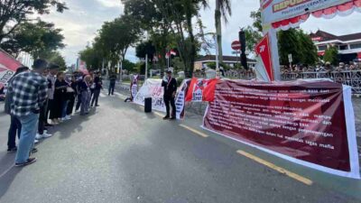 Mimbar Bebas GMNI Balikpapan Tolak Kenaikan BBM dan Berantas Mafia Migas