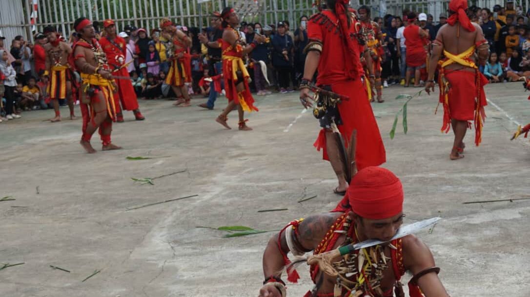 Dukung Program Kukar Idaman, HUT Ke-104 Desa Selerong Tampilkan Beragam Seni Budaya