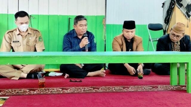 Tingkatkan Kualitas SDM Masyarakat, Distransnaker Kukar Gelar Pembinaan Mental Spiritual