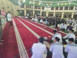 Bupati Kukar Buka Kemah Santri di Halaman Masjid Agung Sultan Sulaiman