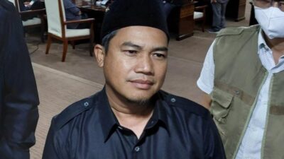 Sopan Sopian Sebut Fasilitas Wisata Pulau Kumala Perlu Lebih Dikembangkan