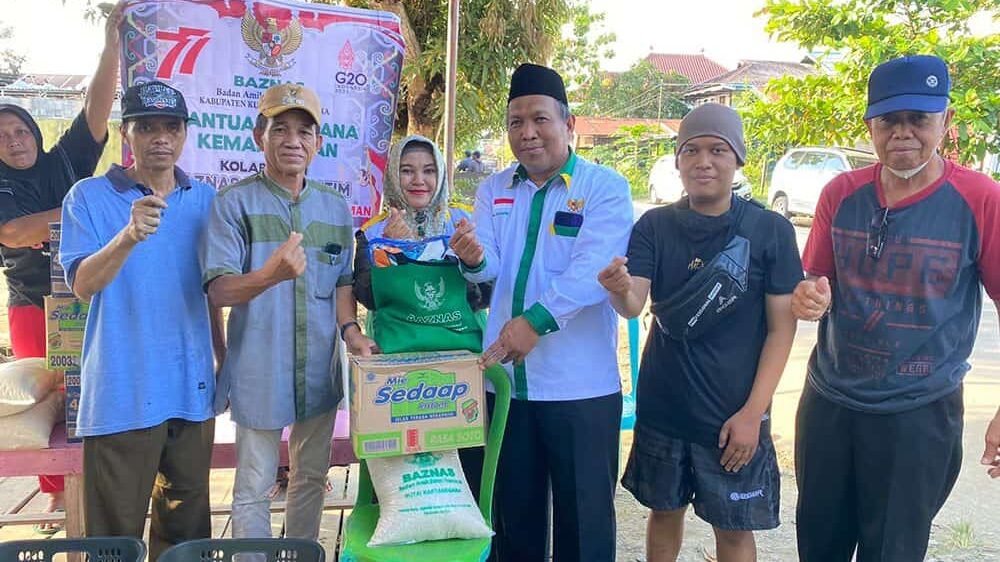 Baznas Kukar Beri Bantuan Korban Kebakaran di Mangkurawang