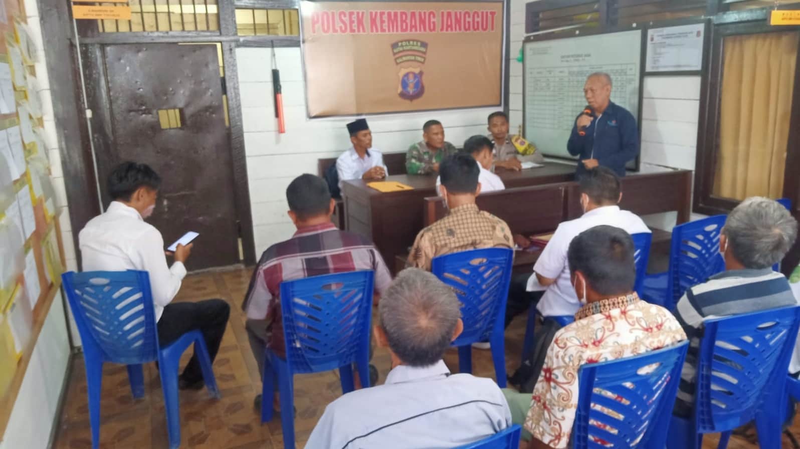 Dugaan Penyelewengan Anggaran Mantan Kades Genting Tanah Deadlock Saat Mediasi