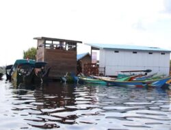 Bisa Buat “Healing”, Rumah Apung Desa Siran Jadi Ekowisata Baru di Kaltim