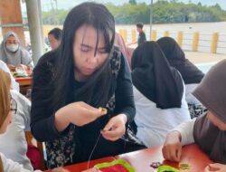 Kisah Popy Primawati, Pendamping Lokal Desa yang Rutin Ekspor Kerajinan Manik