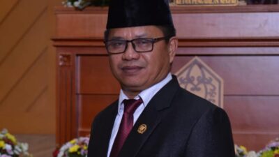 Elnatan Pasambe Sebut Satpol PP Sesuai Prosedur Tertibkan PKL dan Anjal