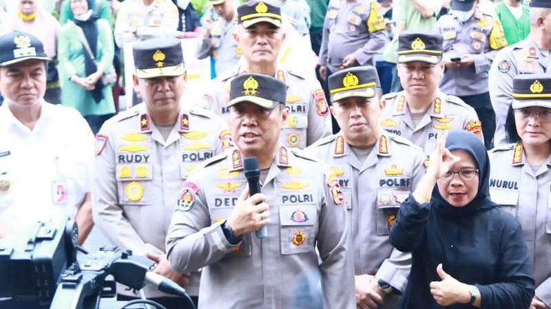 Kapolri Mutasi Tujuh Kapolda dan Ratusan Personel Polisi, Ada Apa?
