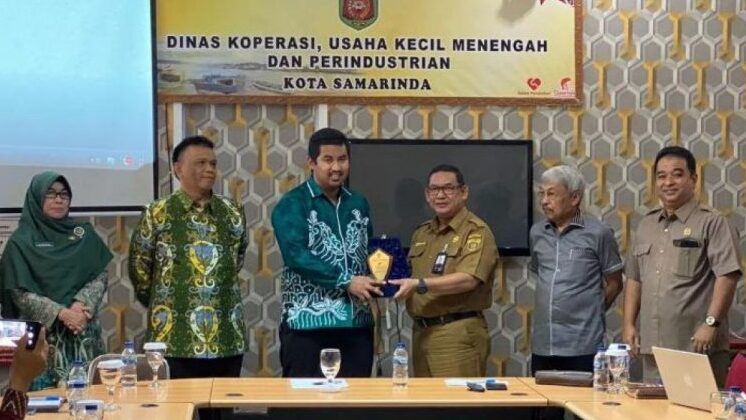 Komisi II DPRD Samarinda Terima Kunjungan Kerja Legislator Banjarbaru