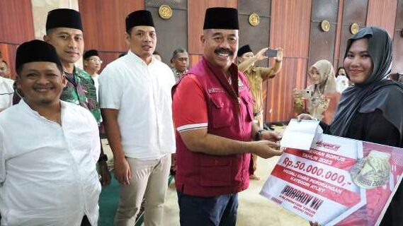 Atlet hingga Ofisial Kukar Berprestasi di Porprov Berau Akhirnya Terima Bonus