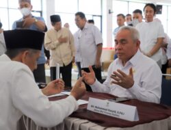 Serahkan Zakat ke Baznas, Gubernur Kaltim: Lebih Bagus Kesadaran Sendiri