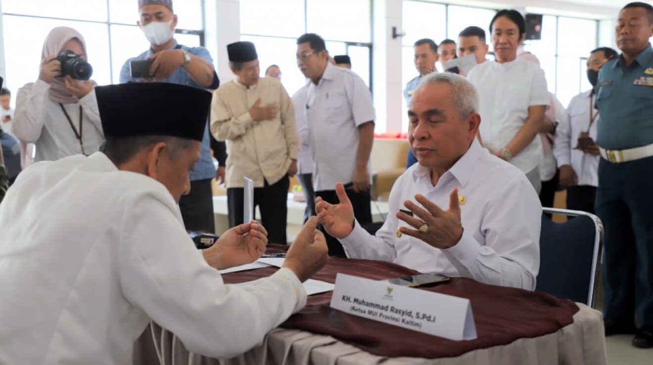Serahkan Zakat ke Baznas, Gubernur Kaltim: Lebih Bagus Kesadaran Sendiri