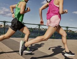 Dukung Sustainability, ASICS Luncurkan Sepatu Lari Gel Cumulus 25