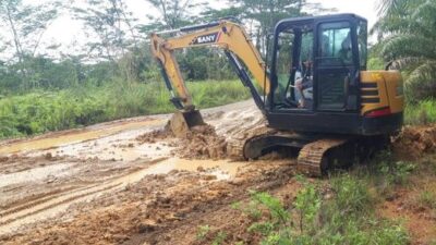 Dinas PU Kukar Genjot Perbaikan Jalan Rusak di Kecamatan Tabang