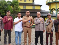 Peringati HUT Ke-77 Bhayangkara, Polresta Samarinda Bantu Revitalisasi Masjid Tua
