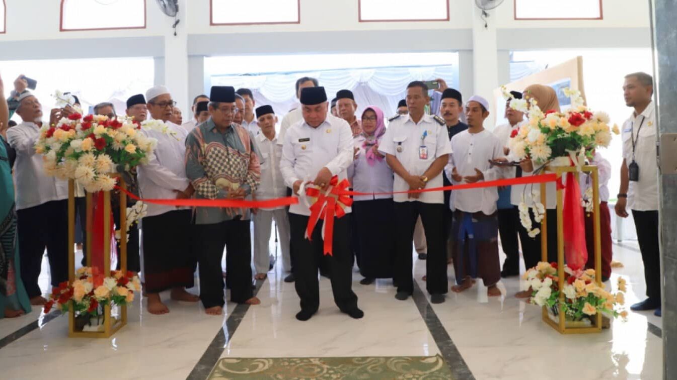 Gubernur Kaltim Minta Masjid Dijadikan Wadah Pengembangan Pengetahuan