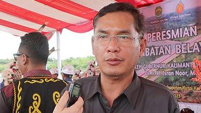 Alif Turiadi Apresiasi Kolaborasi Pemprov dan Perusahaan Bangun Jembatan di Tabang