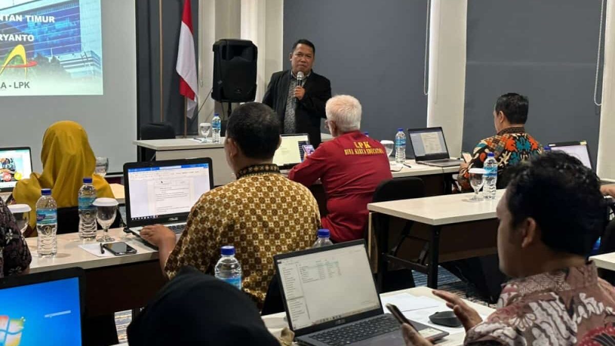 Cetak Tenaga Kerja Kompeten, Disnakertrans Kaltim Gelar Bimtek Akreditasi LPK