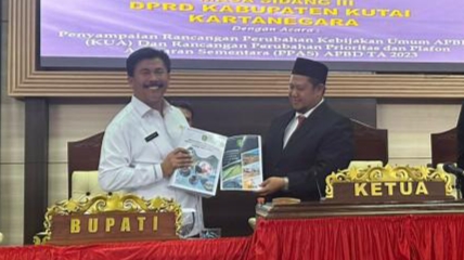 DPRD Kukar Gelar Paripurna Penyampaian Rancangan Perubahan KUA dan PPAS 2023