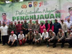 Ketua DPRD Kukar Hadiri Penanaman Pohon Serentak di Samboja Barat