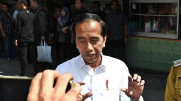 Jawab Isu Pembubaran KPK, Jokowi Sebut Ada yang Perlu Dievaluasi