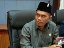 Komisi IV DPRD Kukar Rekomendasikan Pemasangan Papan Nama Khusus Penerima Bansos