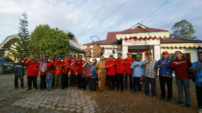 Pemkab Kukar Beri Bantuan Pertanian di Desa Panca Jaya