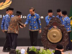 Undang-Undang ASN Disahkan, Klaim Tak Ada PHK Massal Honorer