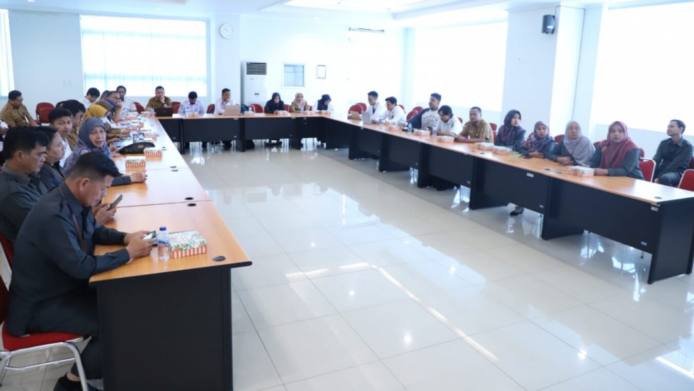 Implementasikan Satu Data Indonesia di Kaltim, BPS Gelar FGD Penghimpunan Metadata Statistik Sektoral