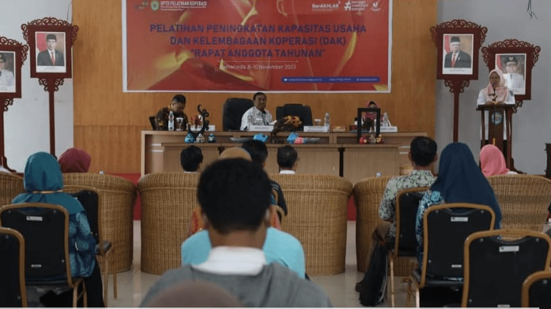 Tingkatkan Kapasitas Usaha dan Kelembagaan Koperasi, Disperindagkop Kaltim Gelar Pelatihan RAT