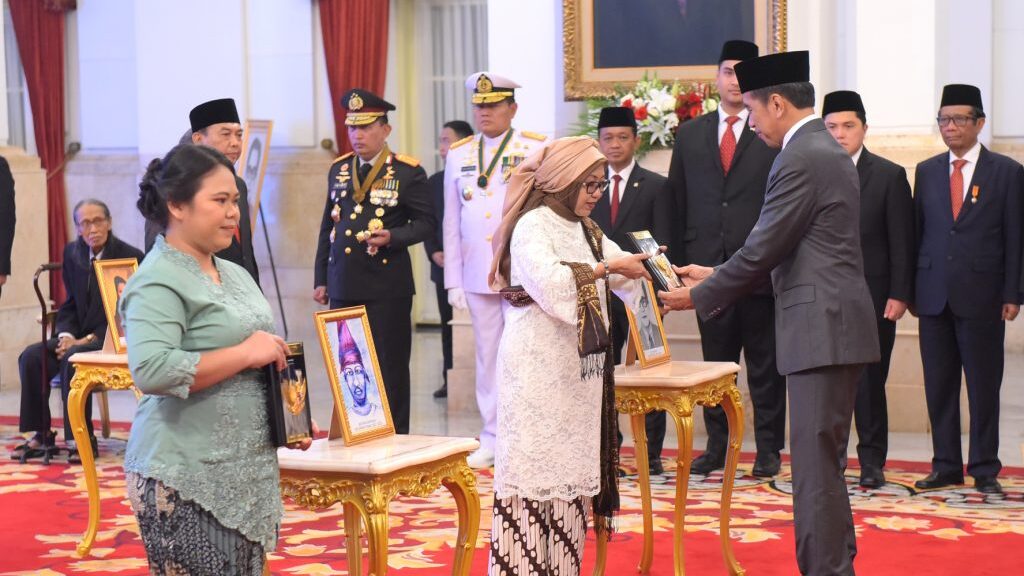 Enam Tokoh Dapat Anugerah Gelar Pahlawan Nasional dari Presiden Jokowi