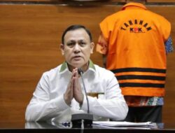 Terbukti Langgar Kode Etik, Firli Bahuri Diminta Mengundurkan Diri dari KPK