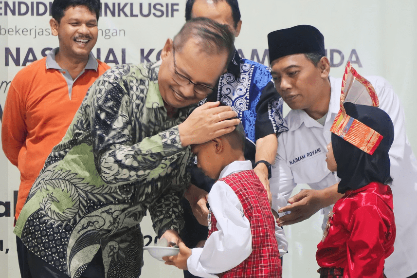 Ratusan Anak Samarinda Ikuti Khitanan Gratis di Momen Hari Disabilitas Internasional