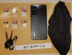 Duh, Pemotor di Sungai Pinang Tertangkap Basah Sembunyikan Sabu-Sabu dalam Peci